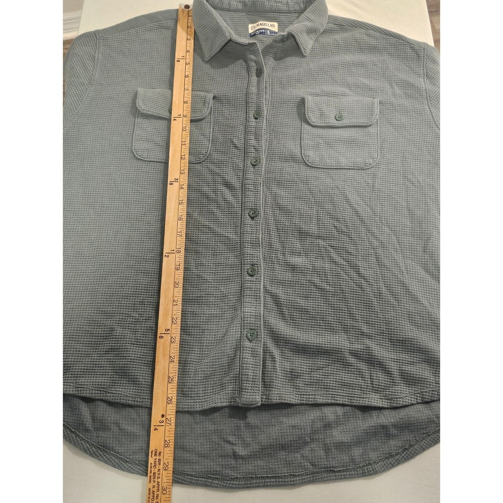 Magellan Size L Blue Gray Waffle Knit Boyfriend Fit Button Up Shirt - Picture 6 of 6